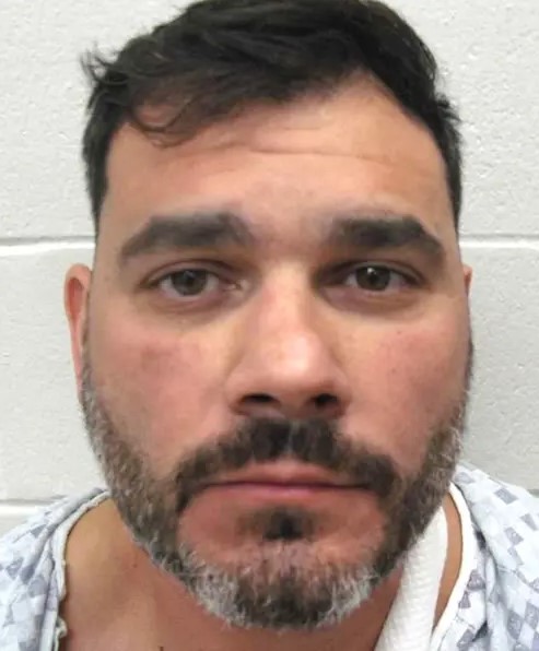 Exalcalde y Sargento de Policía de Nueva Jersey Acusado de Agresión Sexual Agravada a un Menor