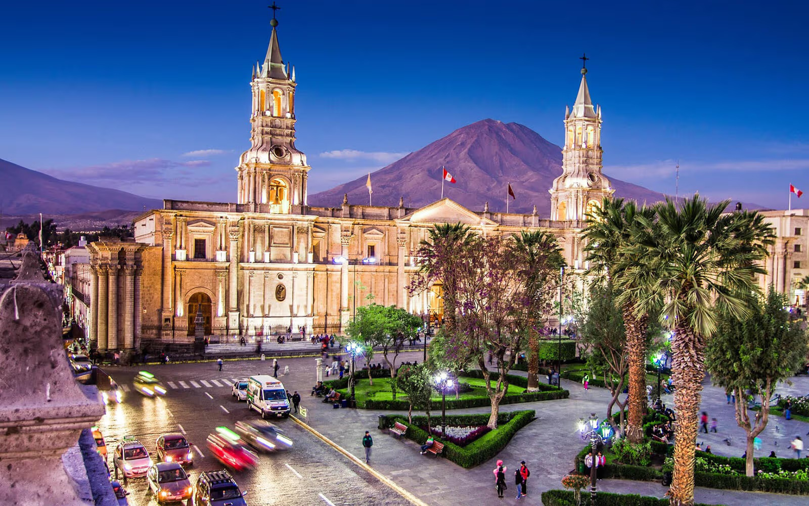 ¿Por qué a Arequipa se le llama la ciudad blanca?